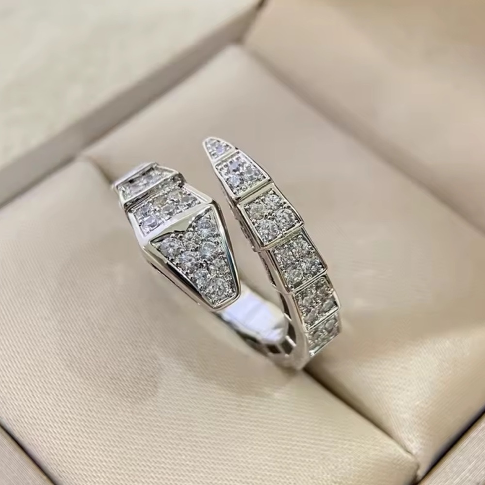 Serpenti Elegant Silver Crystal Ring